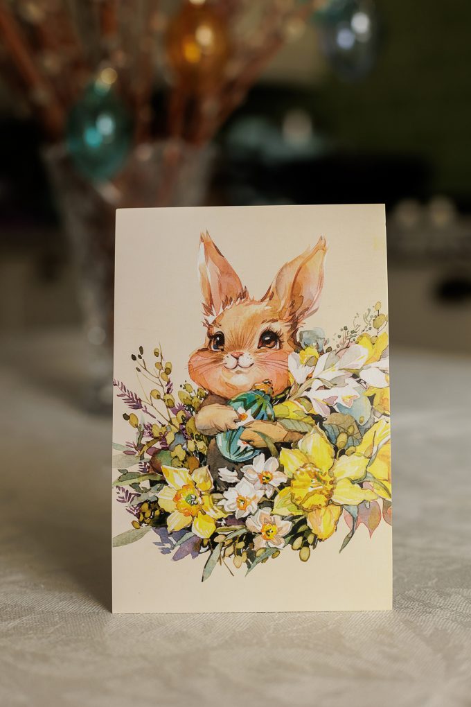 Пасхальная открытка XMAS TOYS кролик нарциссы пасхальные яйца